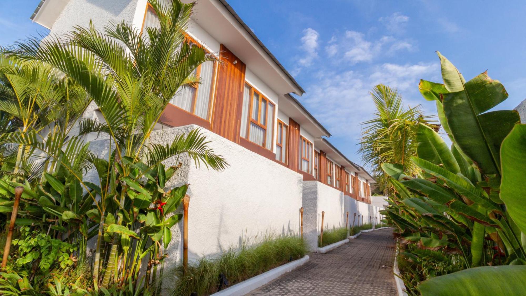 Segara Seaside Resort Lembongan Esterno foto
