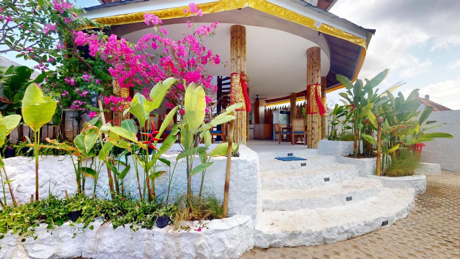 Segara Seaside Resort Lembongan Esterno foto